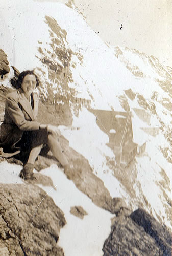 Pip above the Jungfrau Hotel